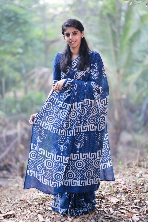 BIN_2183.JPG Cycle Indigo Mulmul Saree