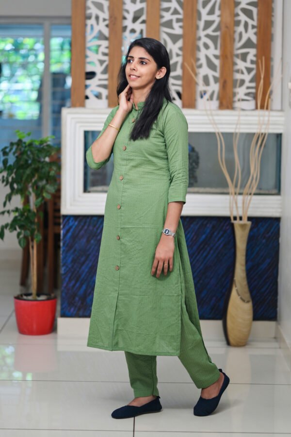 Green Kuriti