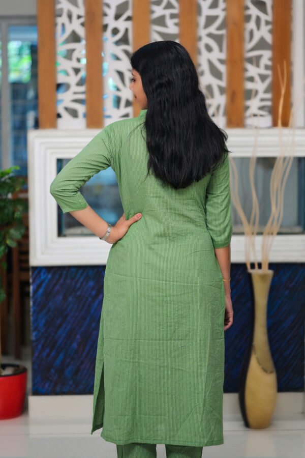 Green Kuriti